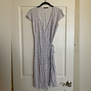 Brandy Melville Purple and White Floral Midi Dress, One Size